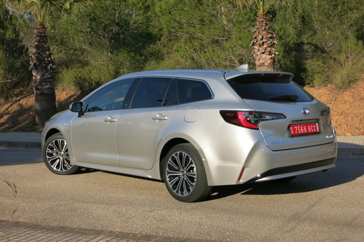 טויוטה קורולה סטיישן